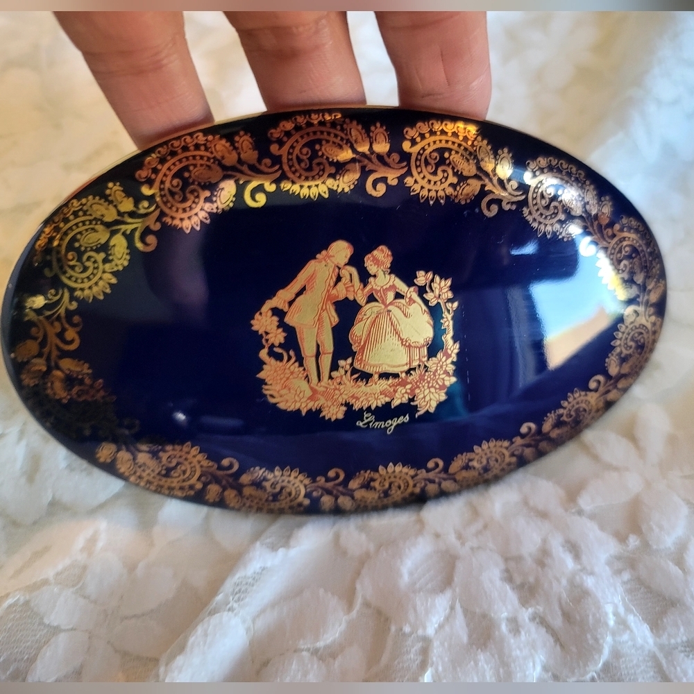 Vintage Limoges France 22-Karat Gold Trinket Box in Cobalt‎ Blue Pre 1930 Signed - Picture 3 of 14